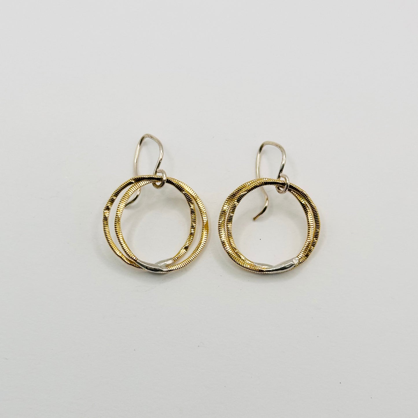 Interlocked Circle Earrings