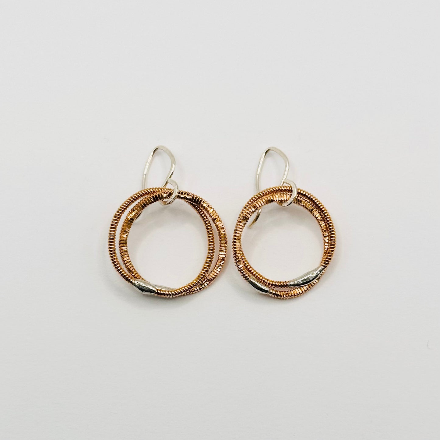 Interlocked Circle Earrings